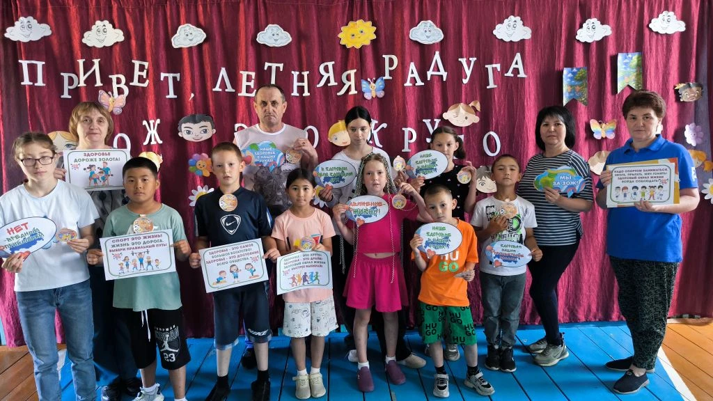 🚀 День «Движения первых»: знания, спорт и новые открытия! 
 
8 июня в нашем лагере «Летняя радуга» 