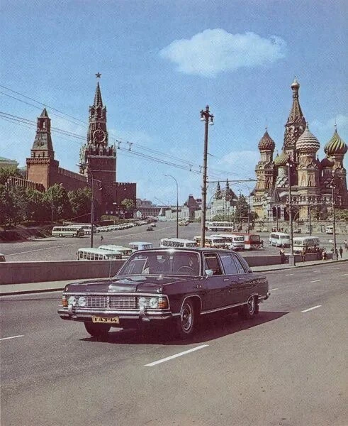 Россиян пересадят на отечественные машины за четыре года

Автоэксперт Петренко считает, что позволит