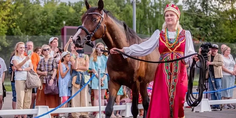Сегодня (12.00-19.00) в усадьбе Люблино пройдет Фестиваль "Конное достояние". 

Вас ждут   выводка л