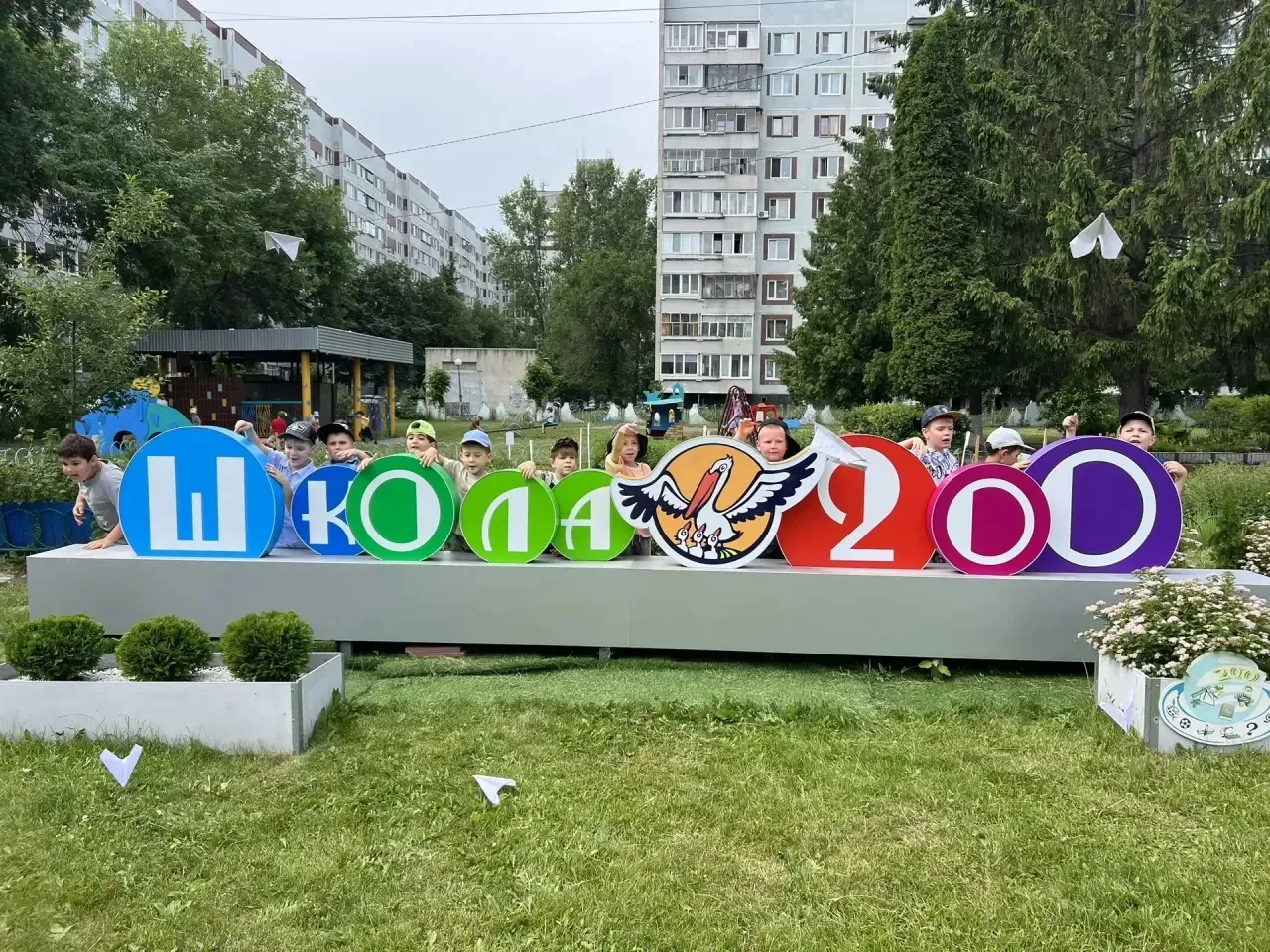 В честь 50‑летия Авиастара ребята из подготовительной группы провели тематическую неделю, посвящённу
