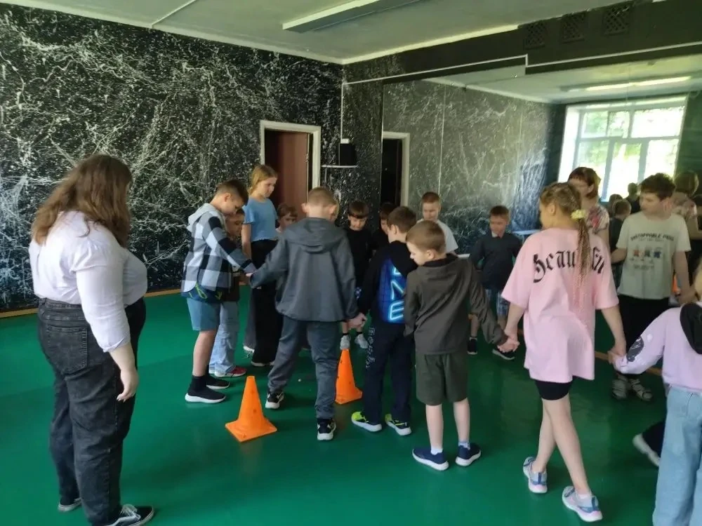 🎉 День Тайн в школьном лагере: столько всего успели! 🎉

Сегодняшний день в нашем лагере был полон 