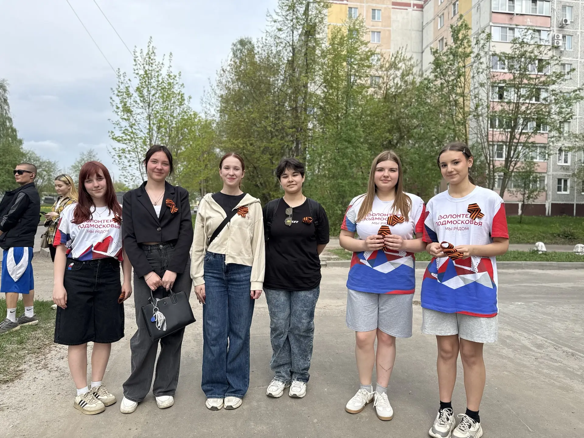 🤍Стартовала акция «Георгиевская ленточка»

Ищите наших волонтёров в мкр. Колычёво