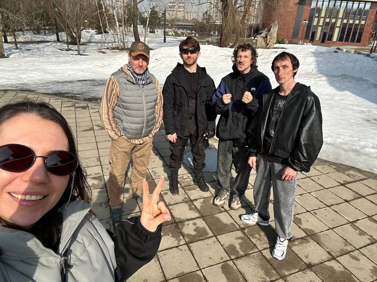 Не могу не поделиться, классным выпуском Валерия Булатова с Иваном Ли. В который вошли моменты съемк