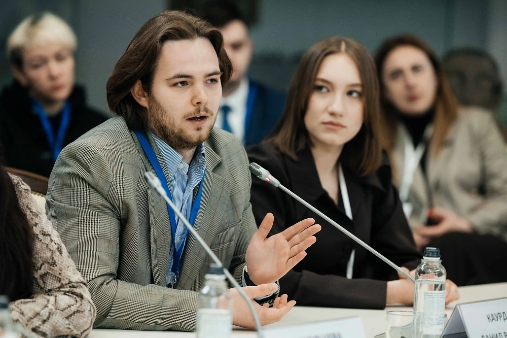 Erid: 2Vfnxx9haTV
 
Студент-миллионер из Междуреченска создаст электросистему для «настройки» протез