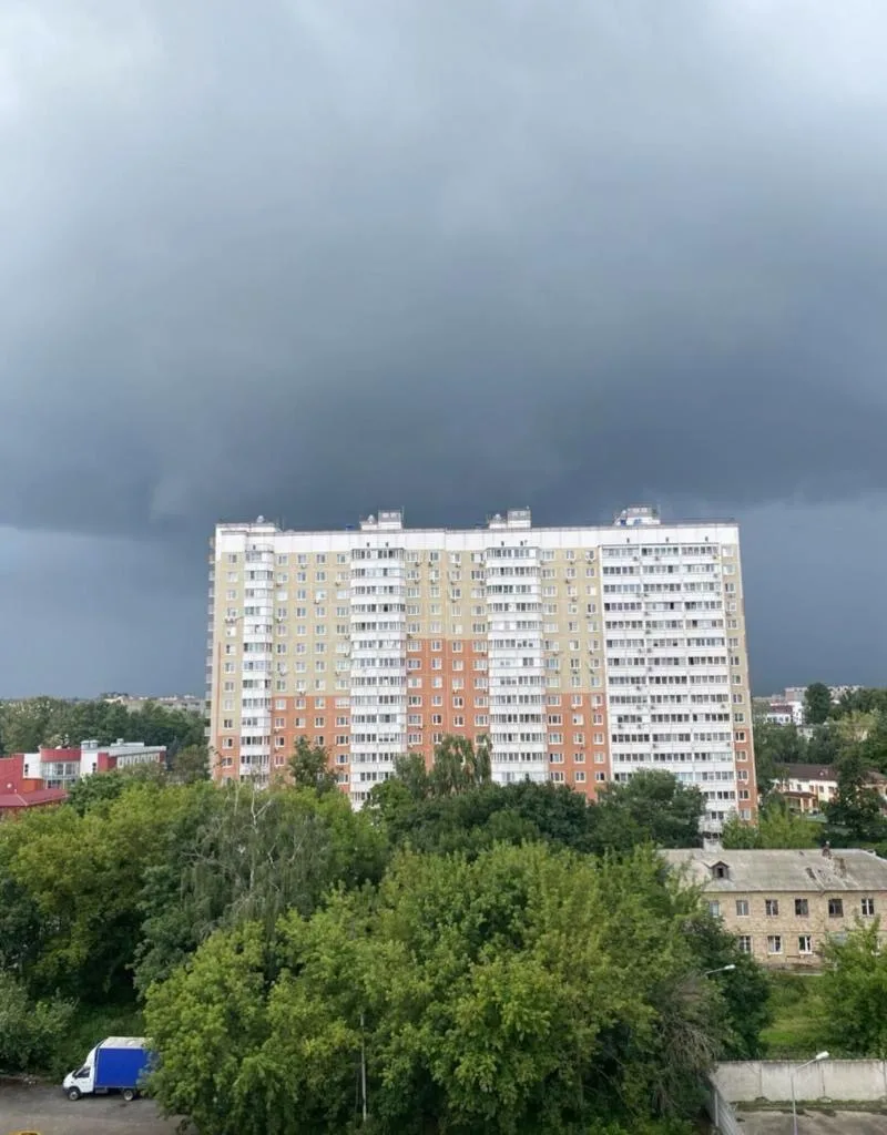 🌧️С сохранением до 21 часа 30 июля в Подмосковье ожидается сильный дождь, местами ливень, гроза, ве