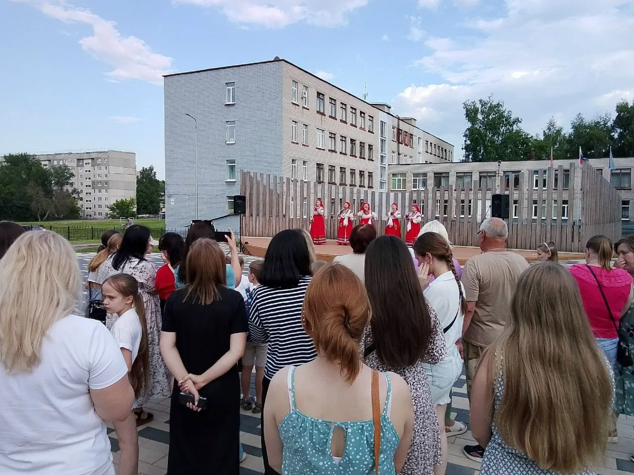 Началась череда праздничных гуляний, посвященных Дню России и Дню города Тамбова – "С юбилеем, любим