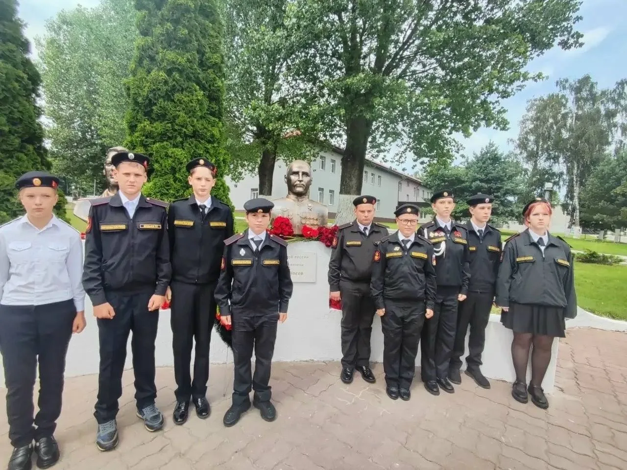 🎖 В Балтийске увековечили память Героя России Владимира Носова.

В День ВМФ в Балтийске торжественн