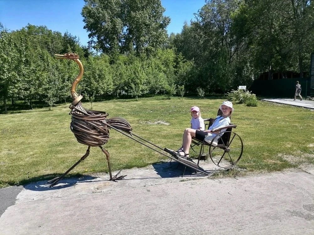 В рамках профильной смены ребятам особенно запомнилась поездка в город Барнаул. Дети, под сопровожде