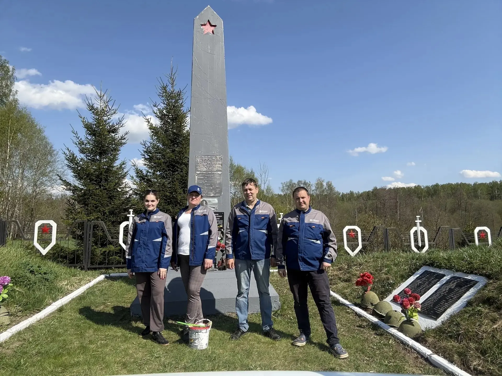 🌟 В честь Дня Победы филиал «Росатом Энергосбыт» Смоленск организовал ряд памятных мероприятий.

Чт