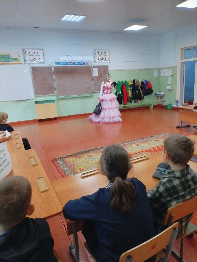 Ещё один день в ЛДП «Орлята России» — и снова новые открытия и яркие впечатления!
Сегодняшний день б