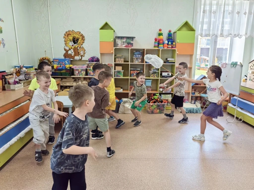 🎭 «Там, на неведомых дорожках…» или как подготовишки открыли Лукоморье

📅 6 июня вся страна отмеча
