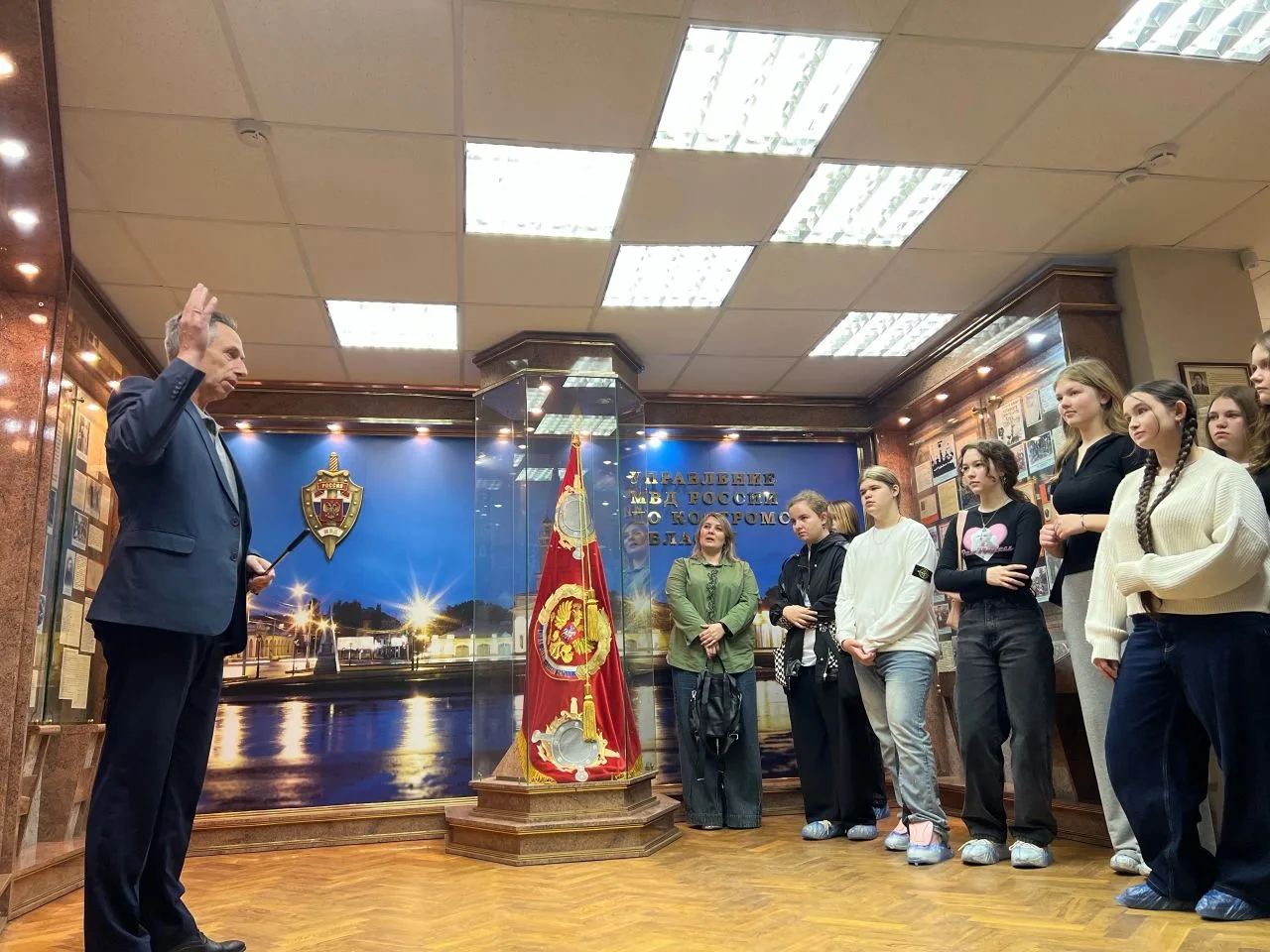 Профессия юриста глазами школьников: профориентационные мероприятия в Костромском торгово-экономичес