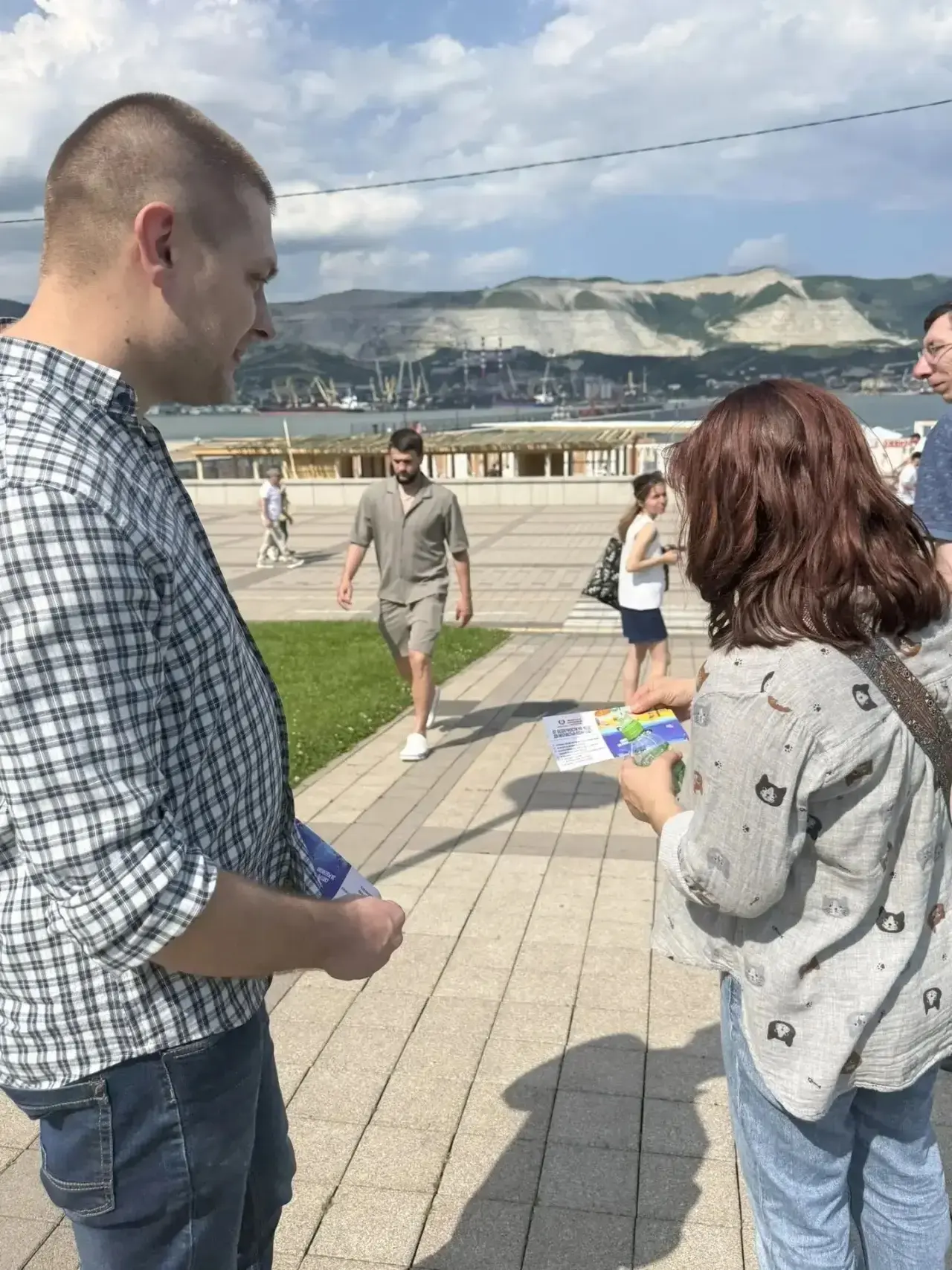Наступило лето, а значит, самое время отдыхать у моря! 🌊Чтобы каникулы прошли безопасно, на террито