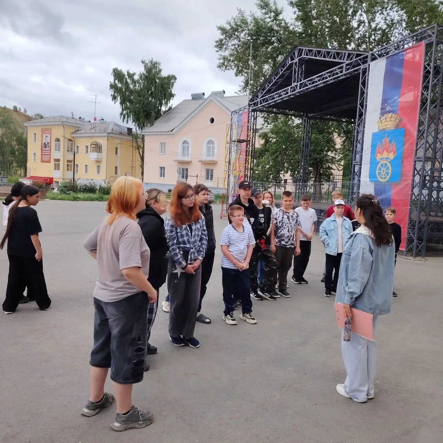 Юные краеведы покоряют город.

8 июня для школьников с городских летних площадок была организована у