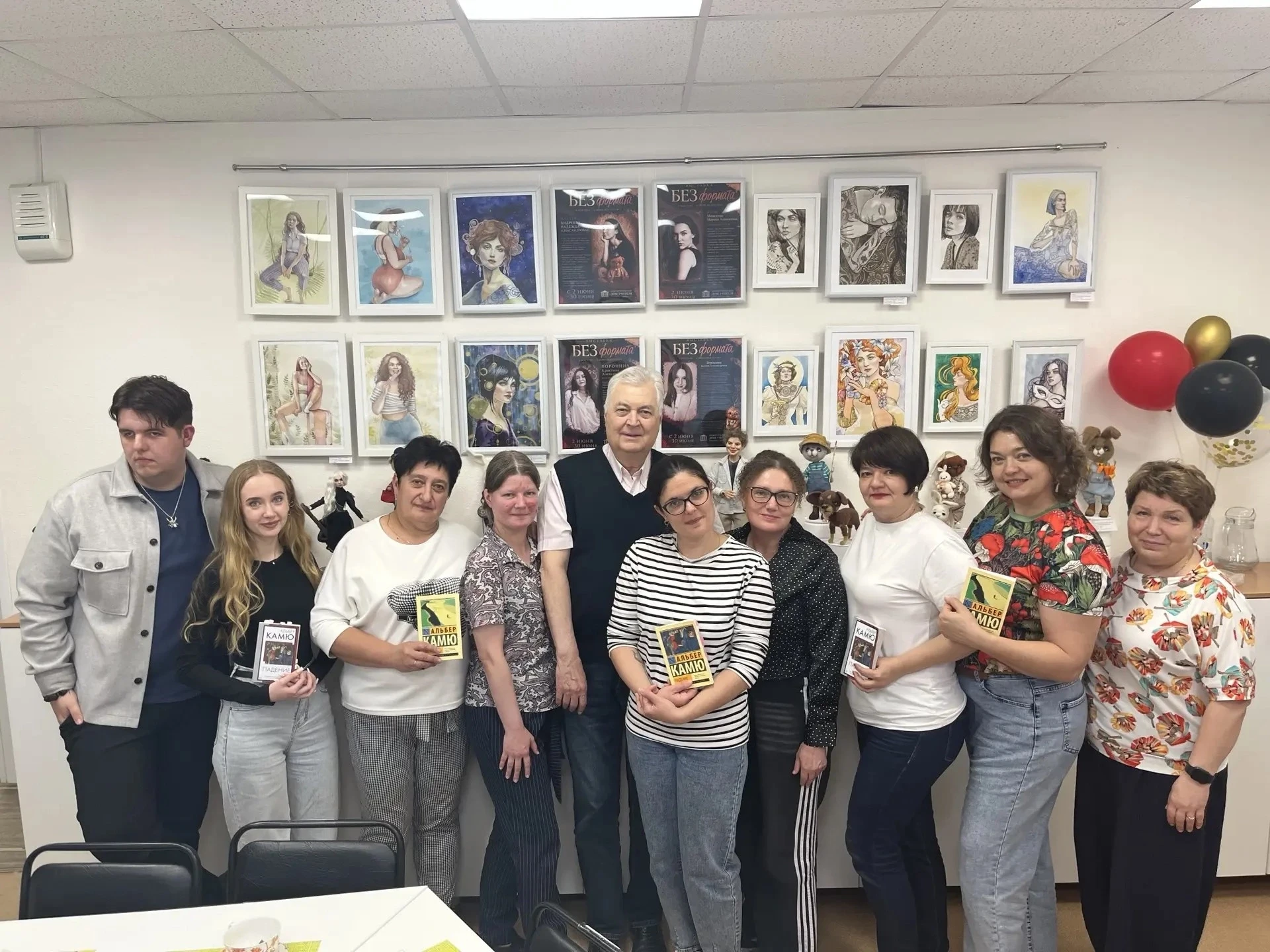 📚Наш прекрасный книжный клуб «Поговорим! Поспорим!» продолжает радовать! 

Собрались дружной компан