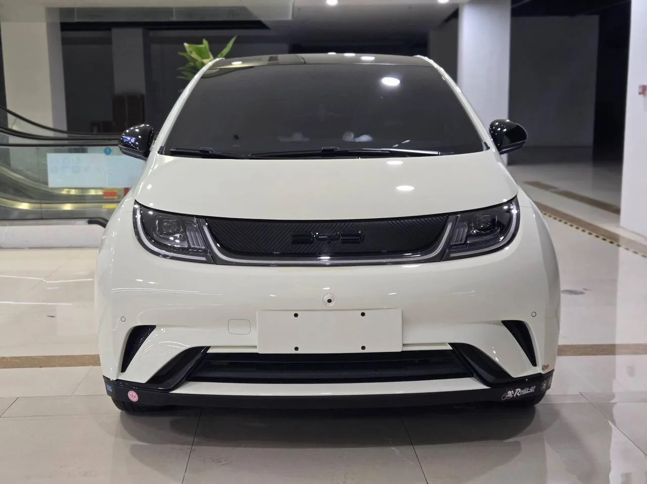 BYD DOLPHIN
год выпуска - 2023/11

объем двигателя - 45kw
двигатель - электрический
кпп - редуктор
п