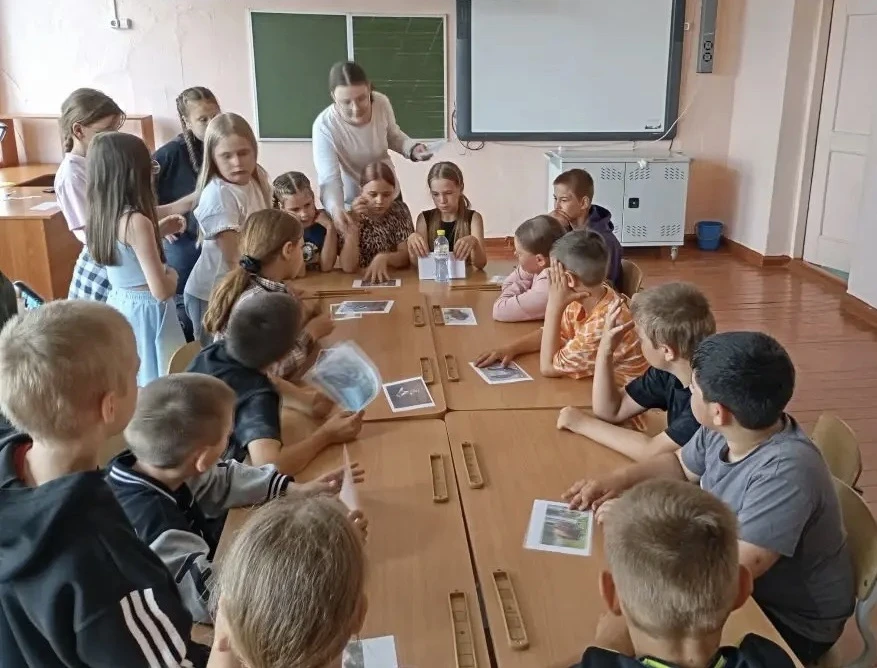 🌎 День эколога в нашем лагере: путешествие по экологическим станциям🌳

🌸Сегодня в лагере прошёл у