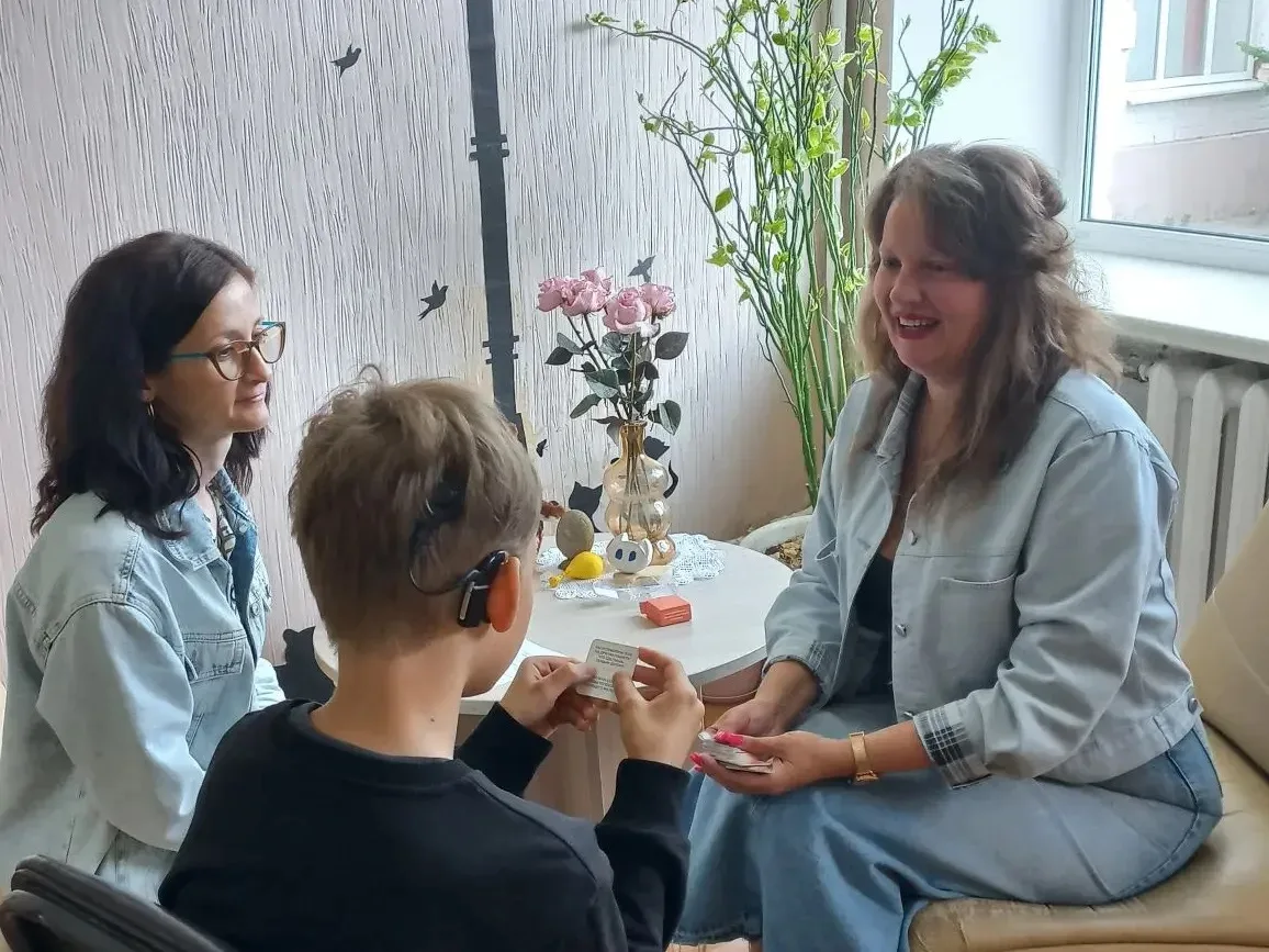 Спокойные родители — счастливые дети: наши двери всегда открыты для вас 🕊️🏡

Быть родителем — это,