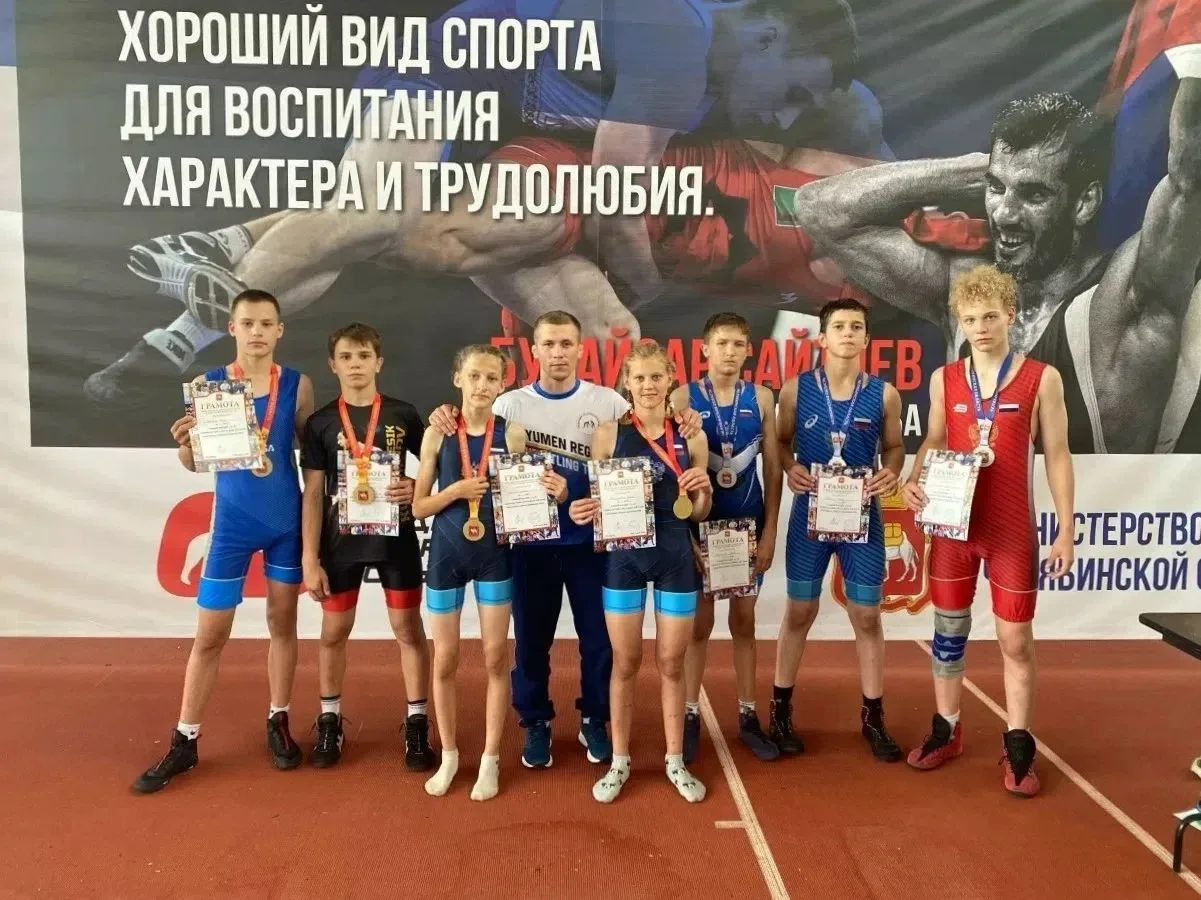 С гордостью поздравляю Илью Шенбеля с победой на первенстве УрФО по вольной борьбе, которое прошло 4