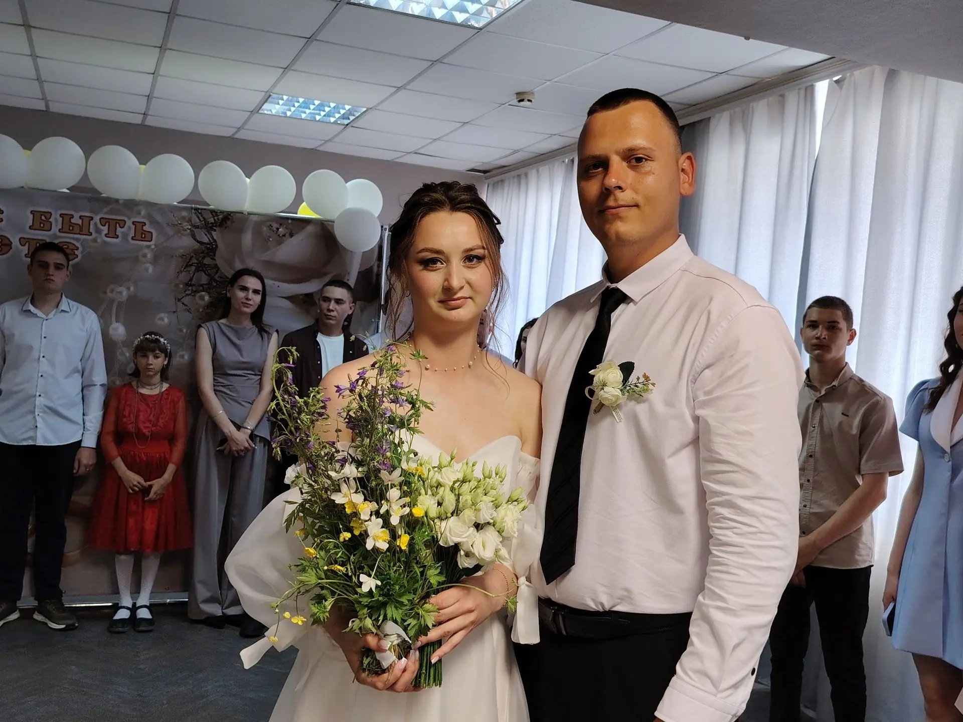 🌼 5 июня — День полевых цветов! 🌼

Это неофициальный, но очень душевный праздник — повод замедлить
