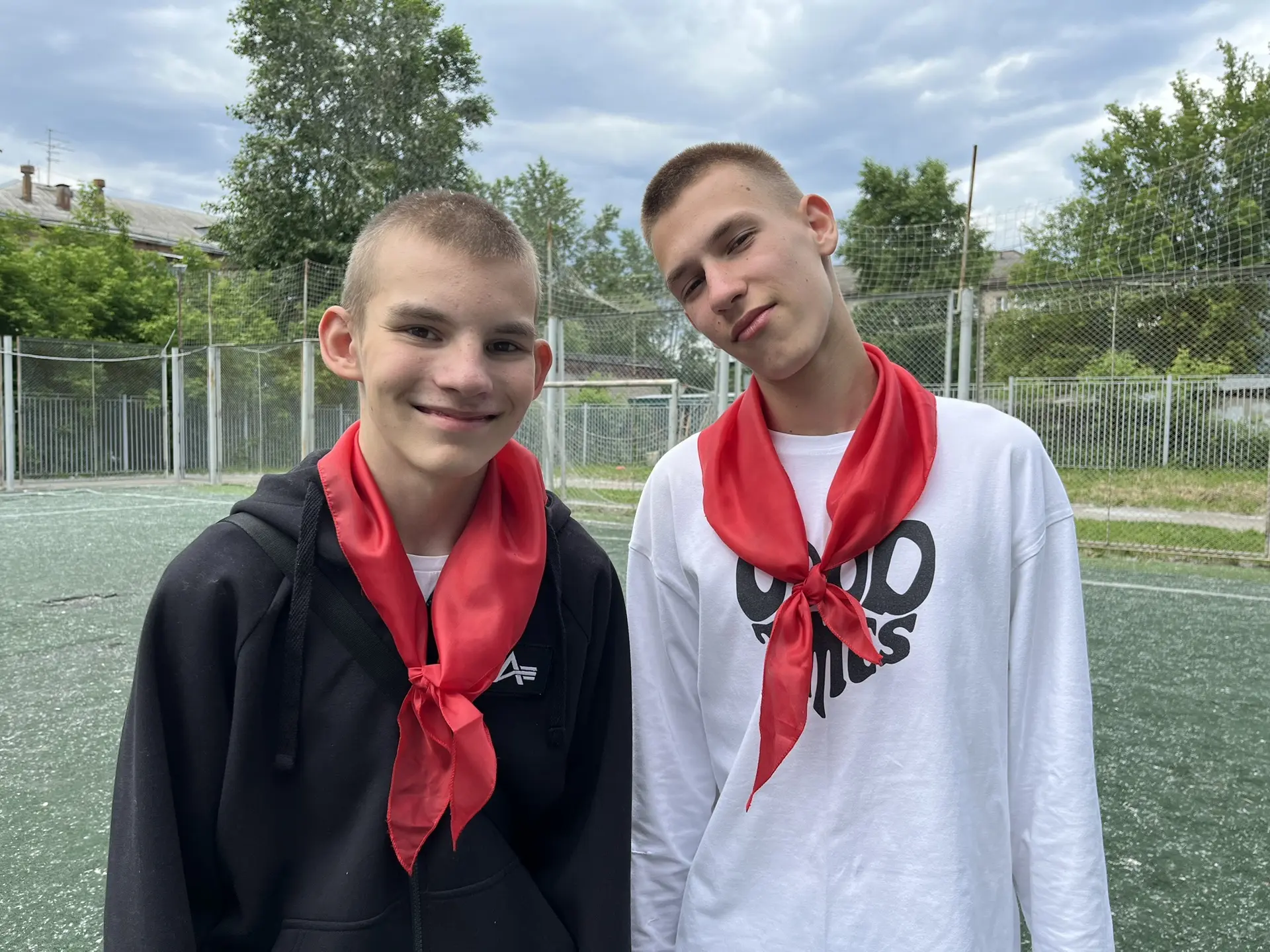 🎉 Первый день в лагере! 🎉

Ребята, это был взрыв эмоций! 🤩 Сегодня состоялся наш первый день в ла
