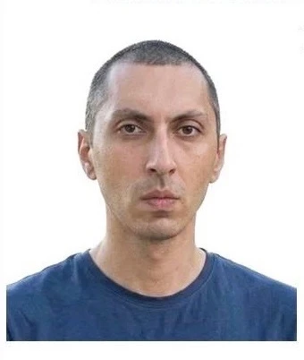 В Приморском округе продолжаются поиски пропавшего мужчины
⁣
Сегодня, 11 июня, спасатели и кинологи 