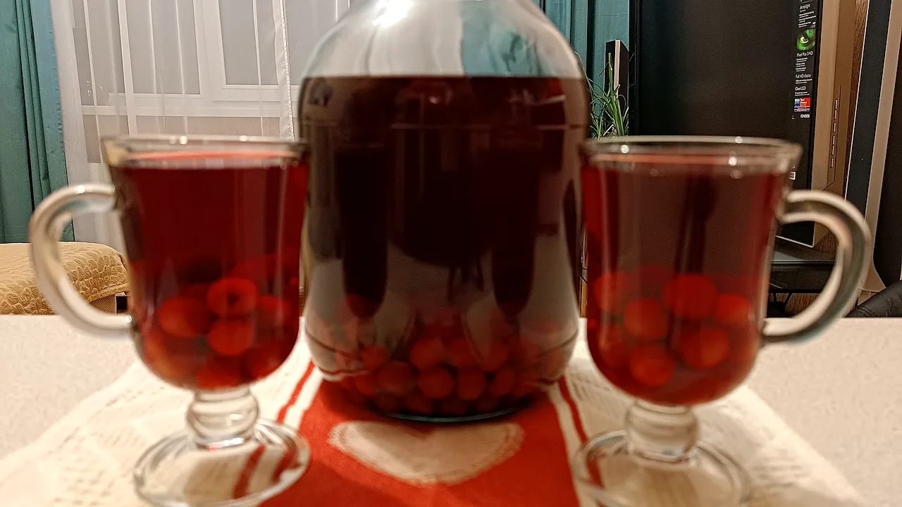 🍒 Компот из вишни (черешни) на зиму / Вишневый компот в банке
Как приготовить вкусный домашний комп