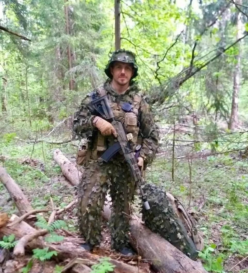 4 года назад в ходе выполнения боевой задачи на одном из направлений в зоне СВО погибли военнослужащ