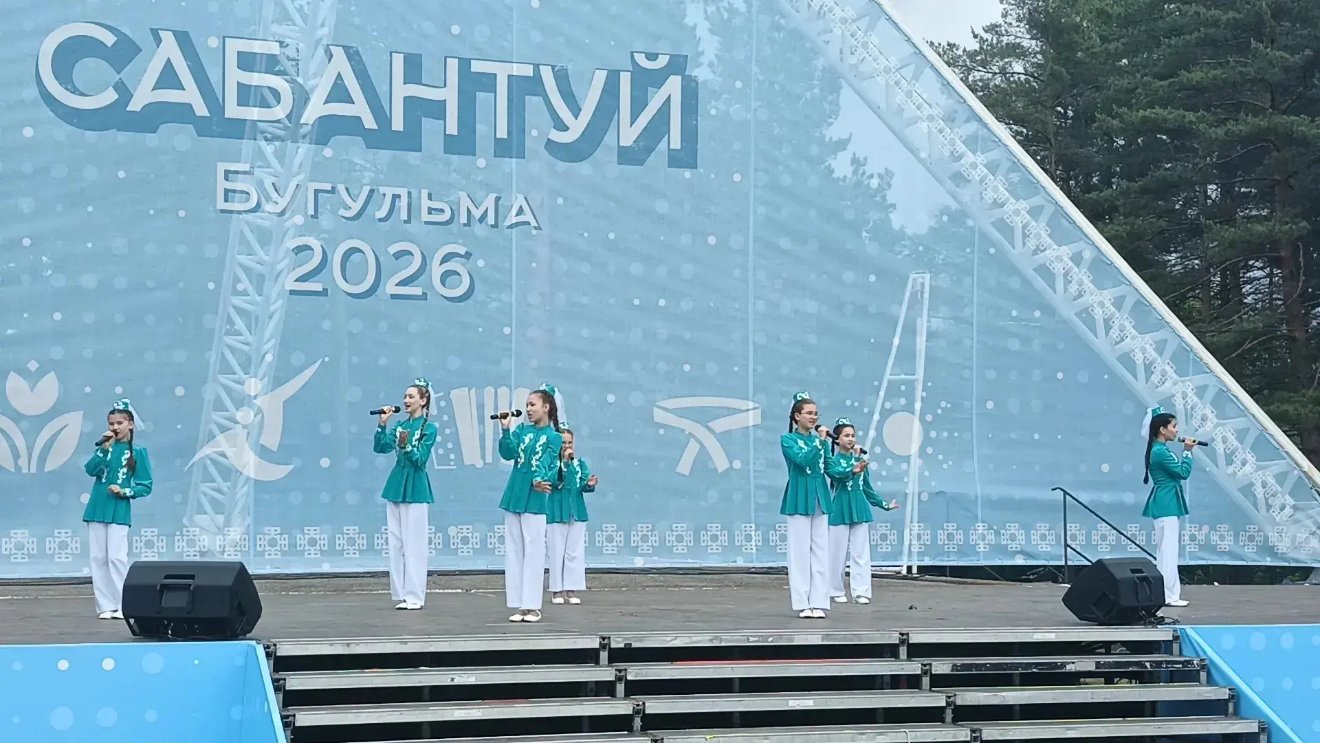 🎨🎤Участие преподавателей и обучающихся на традиционном и любимом Сабантуе✨ 
🎼 На музыкальных площ