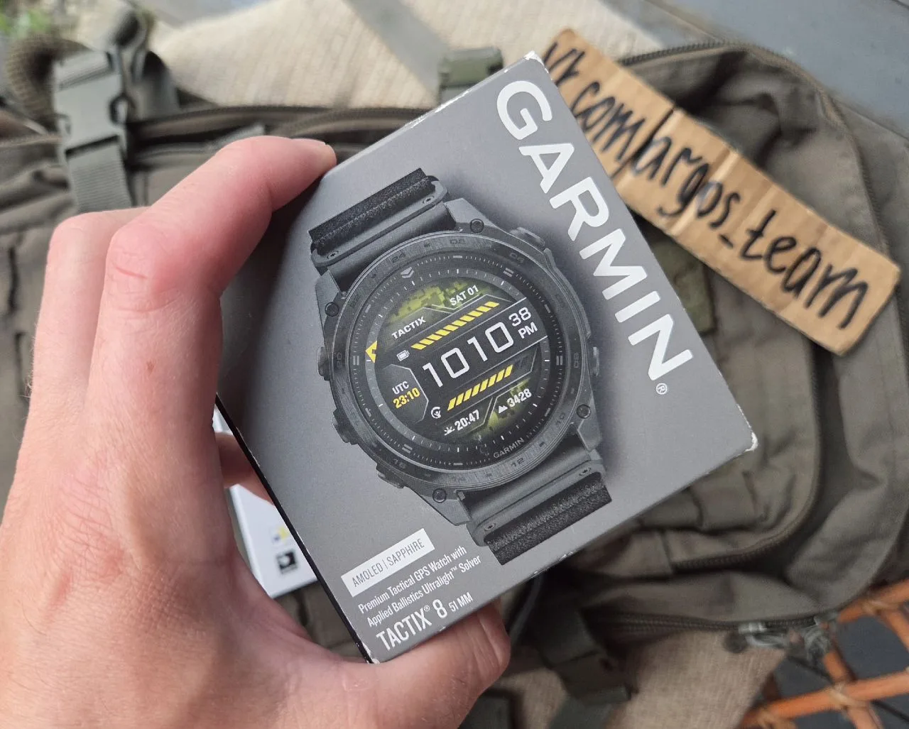 88600 рублей.
Часы GARMIN TACTIX 8 51мм AMOLED Sapphire DLC ТИТАН. Встроен динамик и микрофон, можно