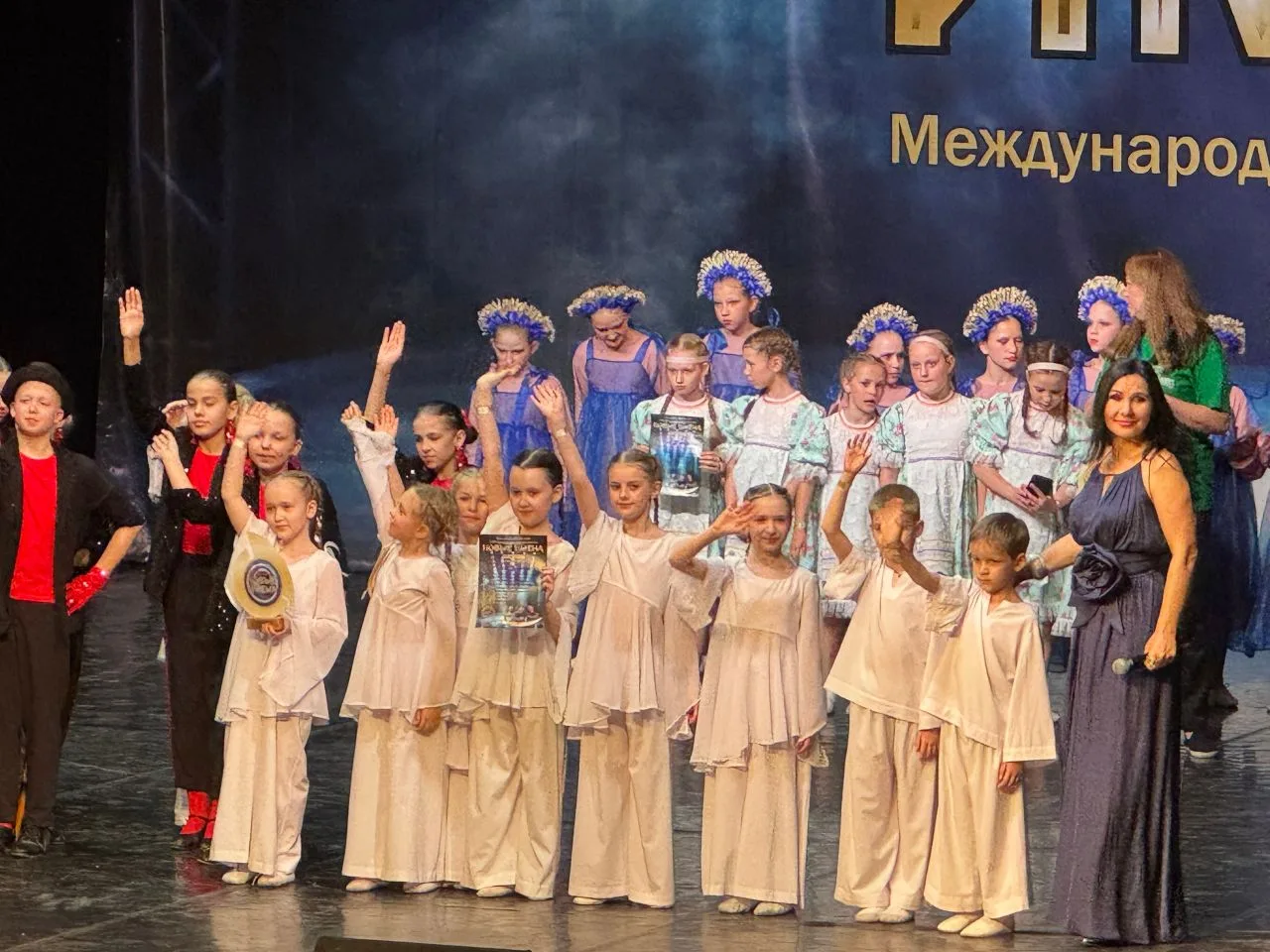 Образцовый танцевальный коллектив «Милагрос»(руководитель – Сушкова Таисия Ивановна) 17 мая участвов