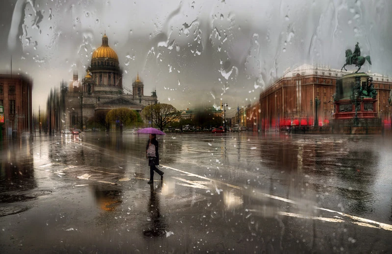 ☁️ Доброе утро, Питер!

Суббота обещает быть тёплой, но с характером. МЧС предупреждает о грозах, та