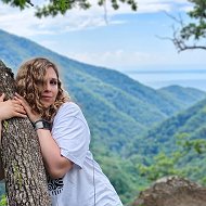 Злата Любомирова 💗