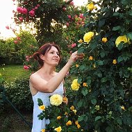 Софья и Розы 🌹