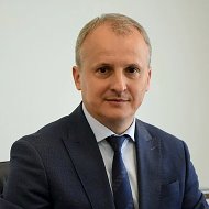 Сергей Ушаков