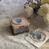 КАМБУЛОВА Елена «Рукодельные вещицы»