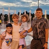 Деревенька под утёсом