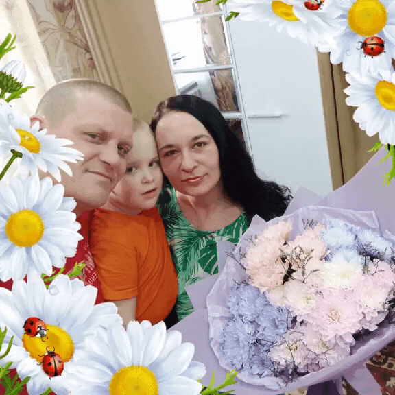 **Фото челлендж "Ромашковое счастье" в детском саду**

В нашем детском саду прошел увлекательный и я