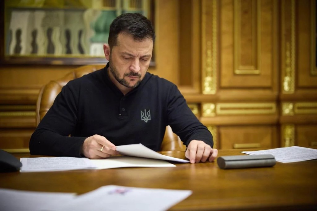 Фото