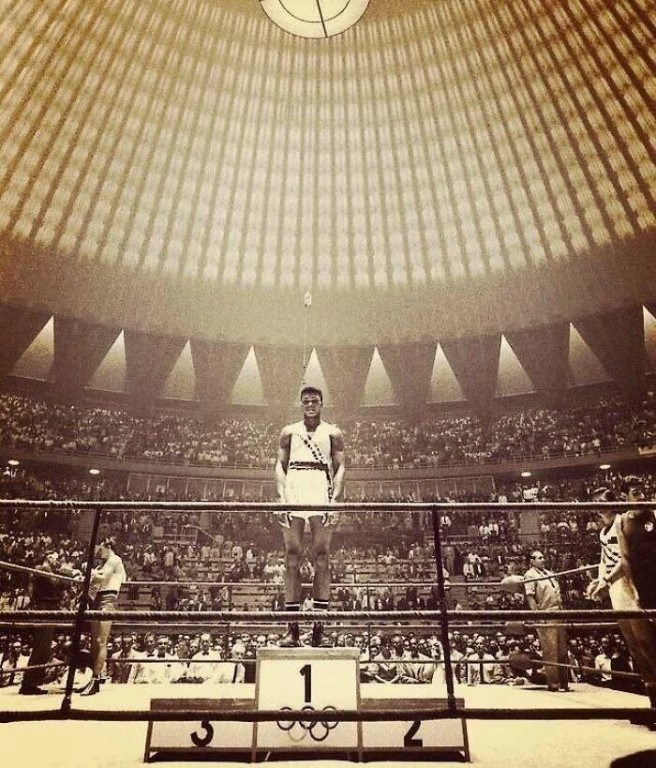 Фото