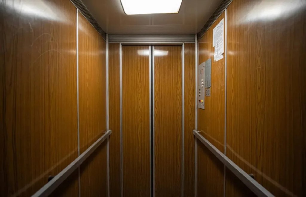 Фото