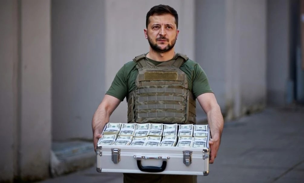 Фото