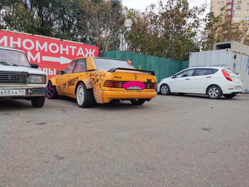 Фото
