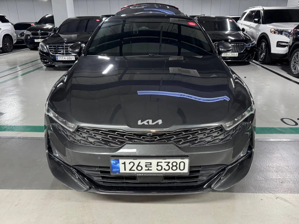 Kia K5 Nobless