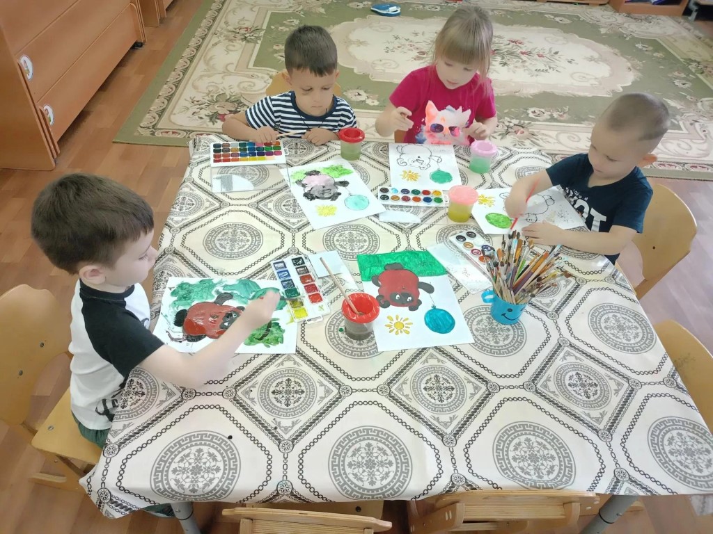 Фото