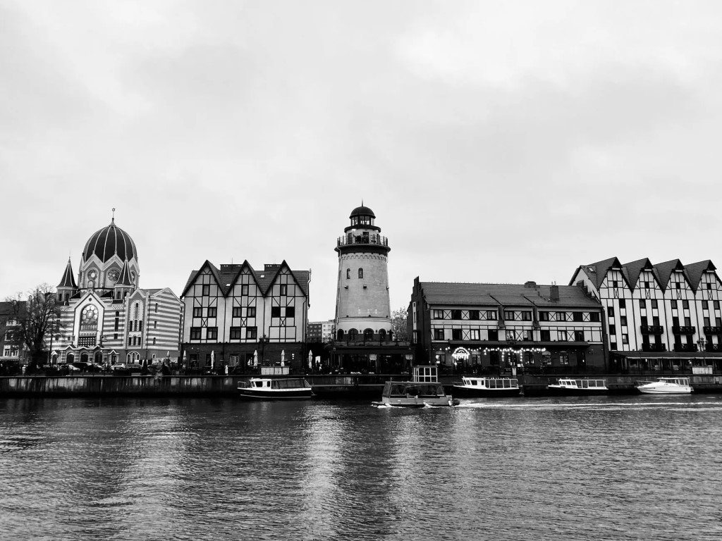 Фото