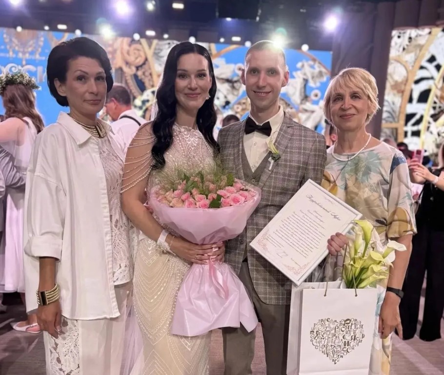 Фото