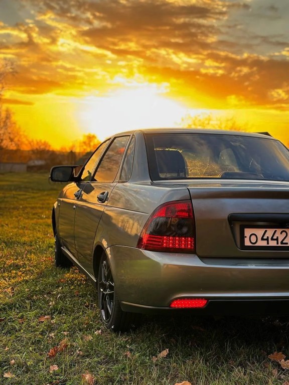 Фото