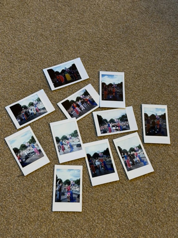 Фото
