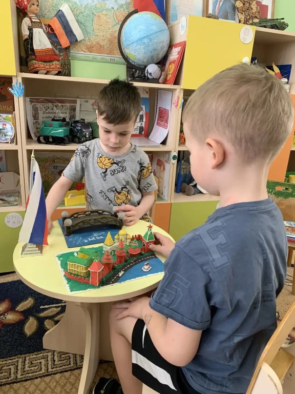 Фото